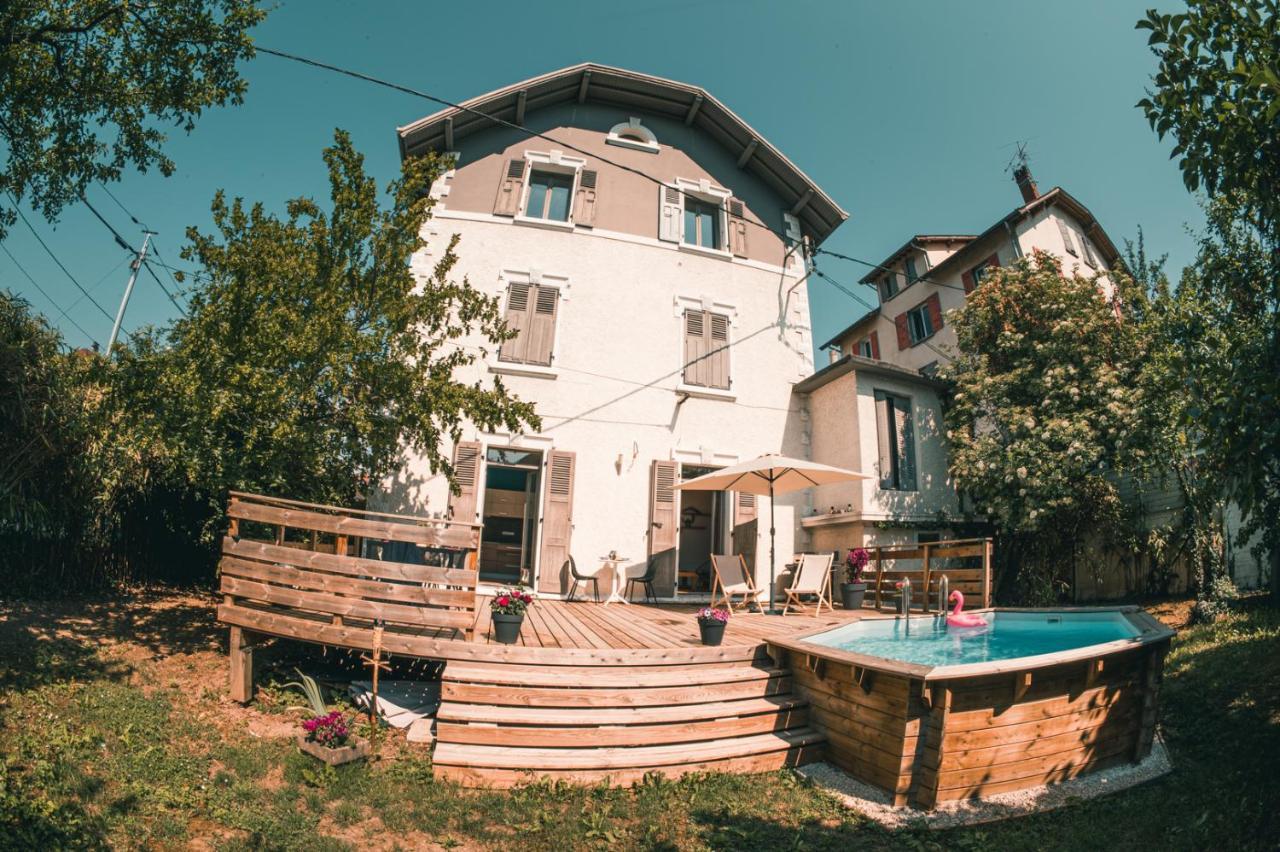 Le Serenite - T3 En Maison De Ville Avec Piscine Анси Экстерьер фото
