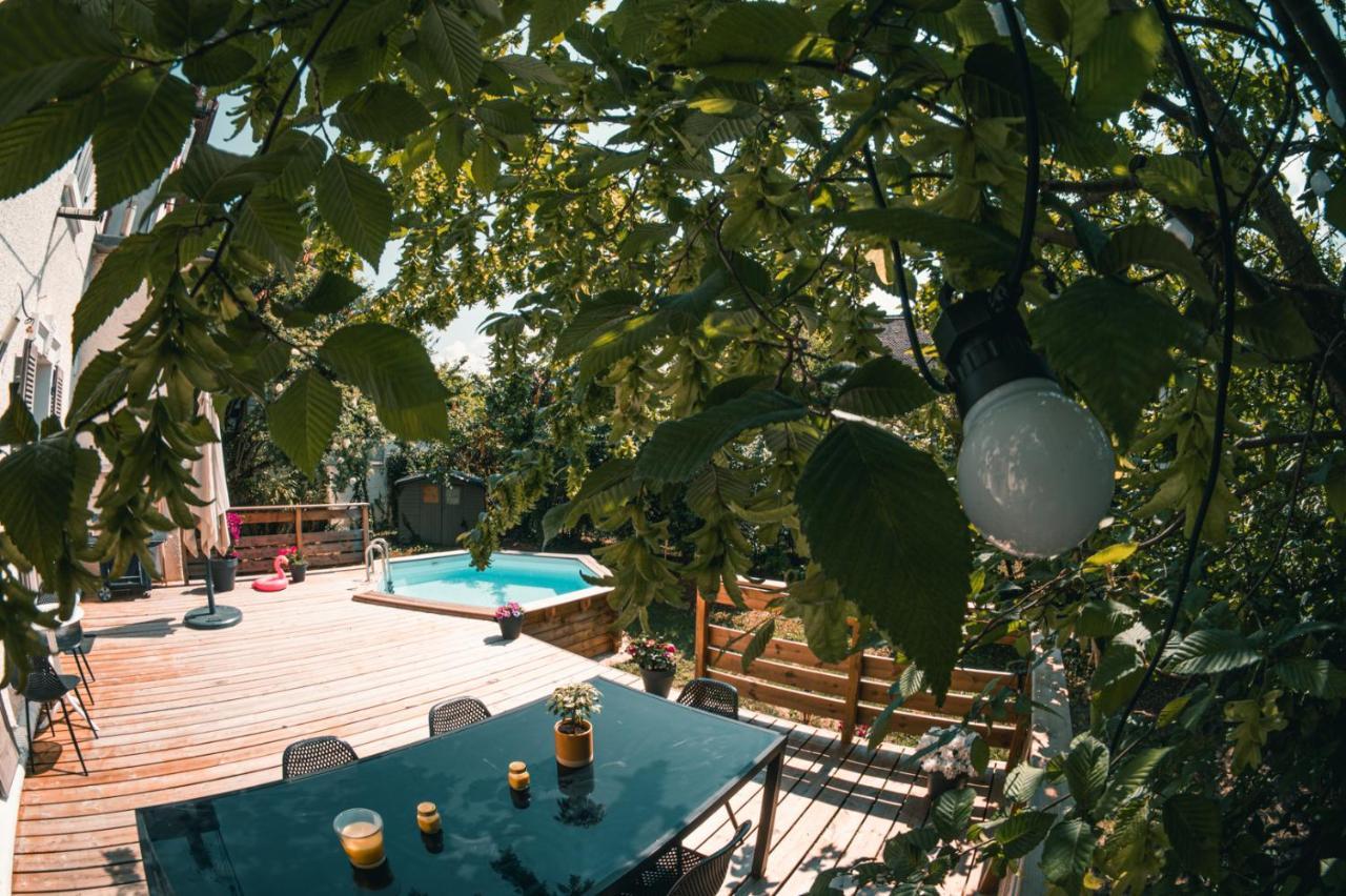 Le Serenite - T3 En Maison De Ville Avec Piscine Анси Экстерьер фото